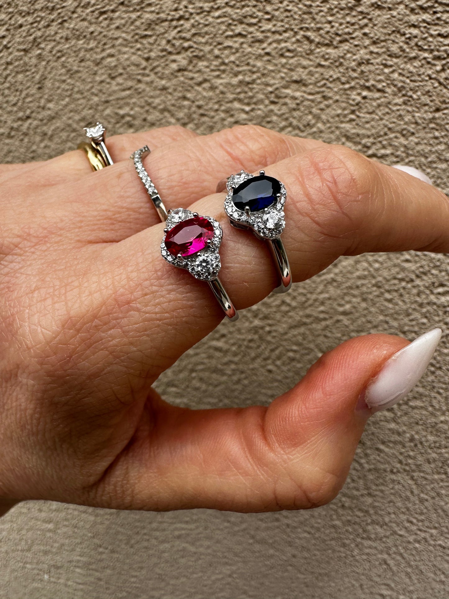 ANELLO IN ARGENTO 925 CON ZIRCONI