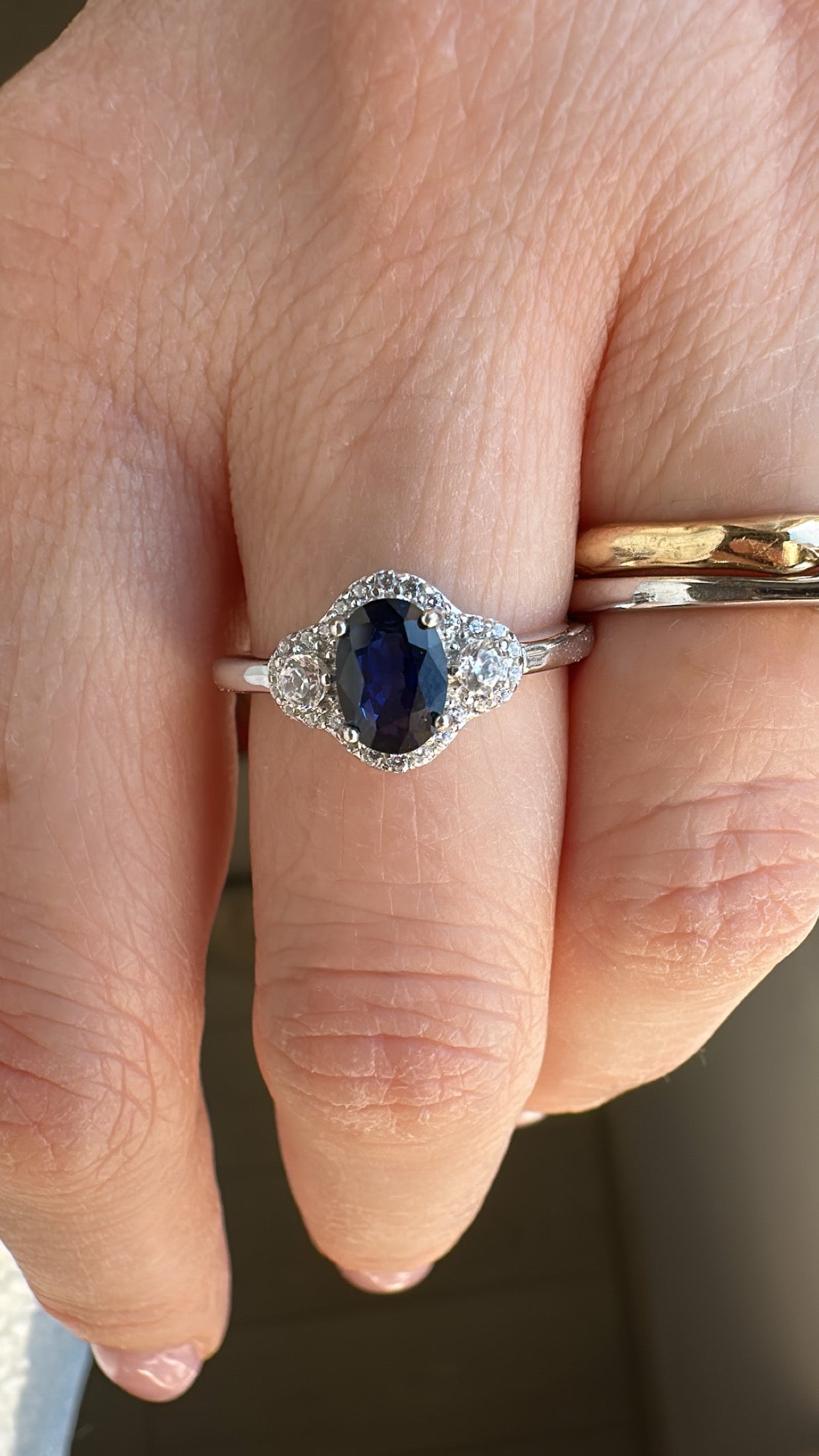 ANELLO IN ARGENTO 925 CON ZIRCONI