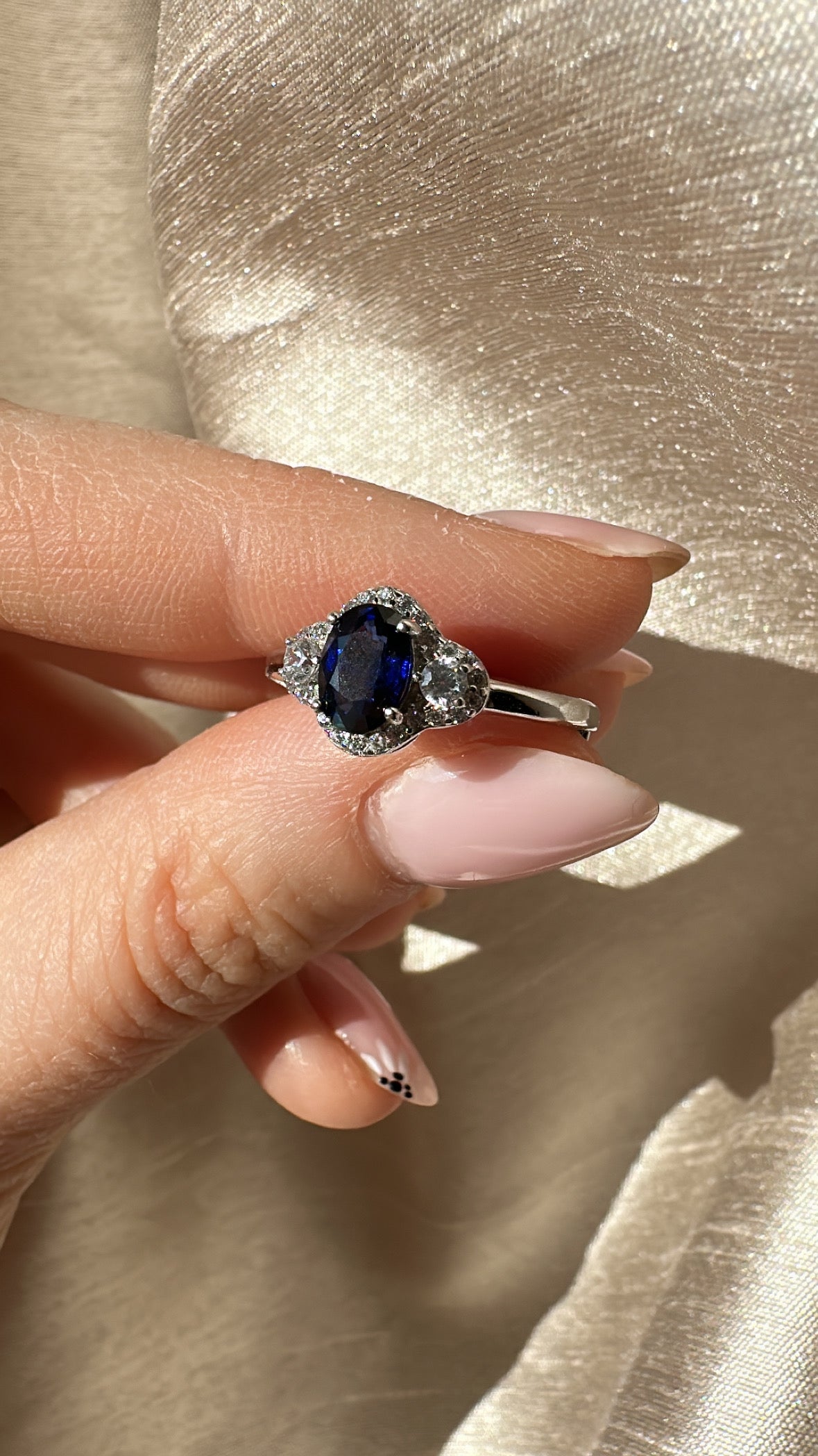 ANELLO IN ARGENTO 925 CON ZIRCONI